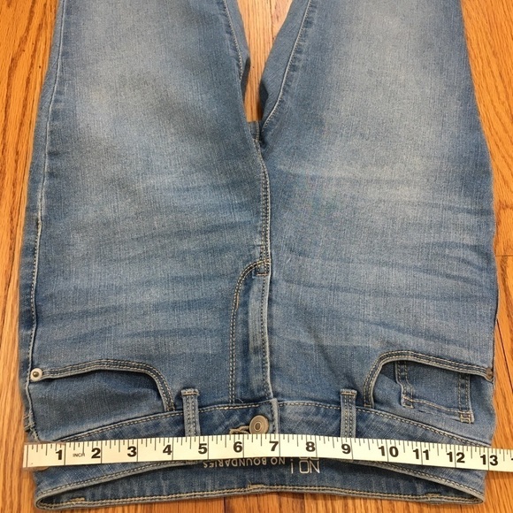 No Boundaries High Rise Light Blue Denim Stretch Soft Skinny Jeans - Picture 8 of 15